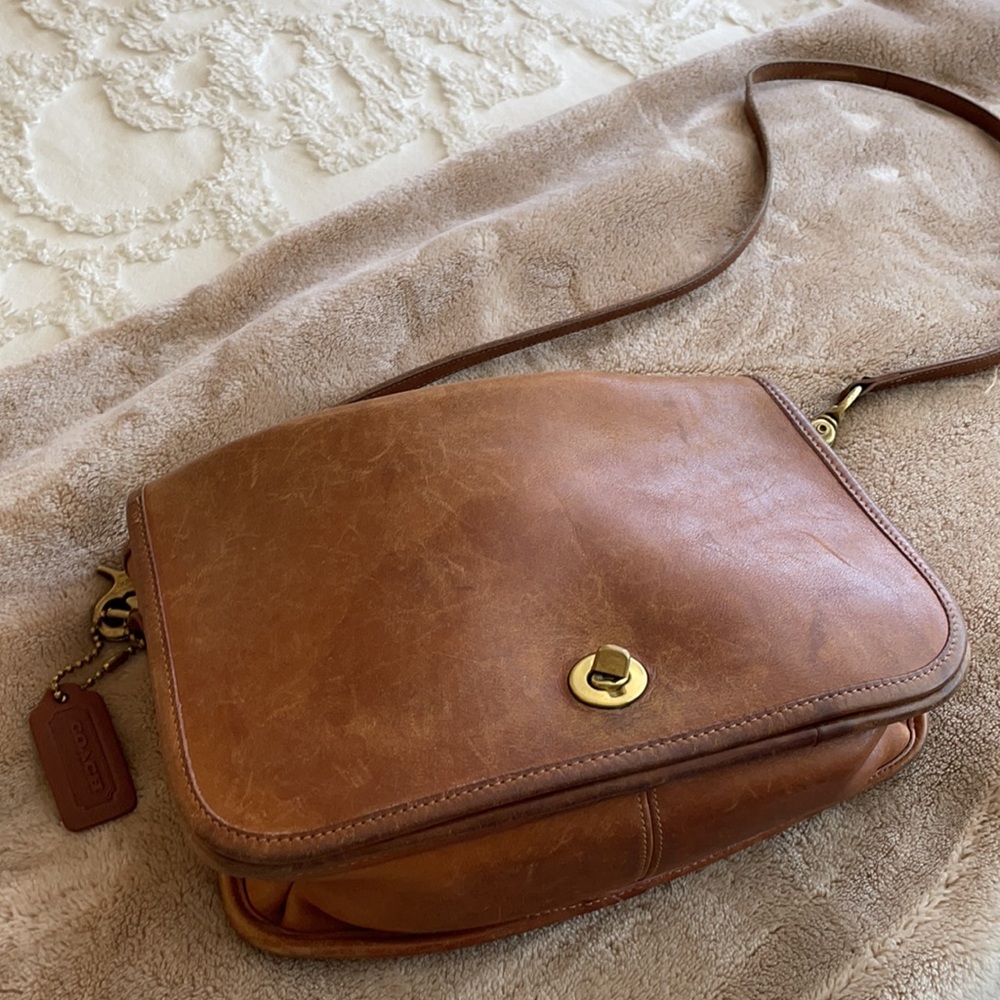 Vintage Coach Shoulder Bag